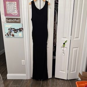 Elegant Black Sheath Maxi Dress for Night Out